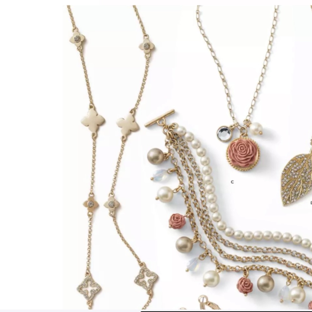 ✨BOGO 50% OFF✨ LIA SOPHIA “JACQUELINE” NECKLACE